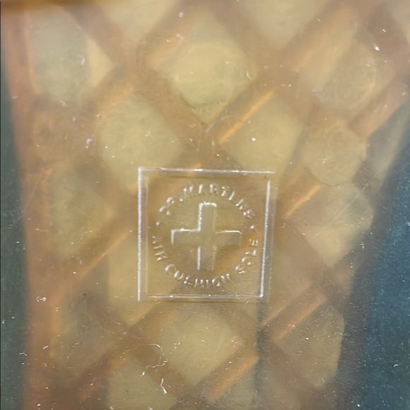 Dr.martins white Translucent Sole with Cross Logo lace up side s
Zipper unisex - Picture 2 of 14